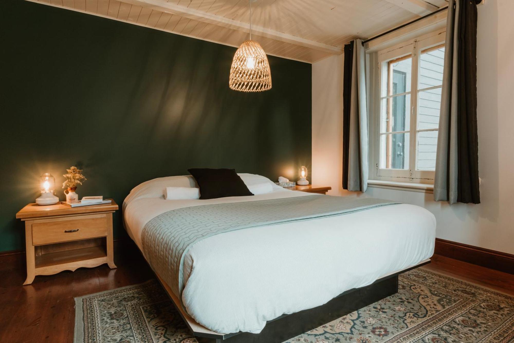 Deschambault Auberge De L'Ouest מראה חיצוני תמונה